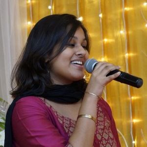 Meet your Posher, Divya